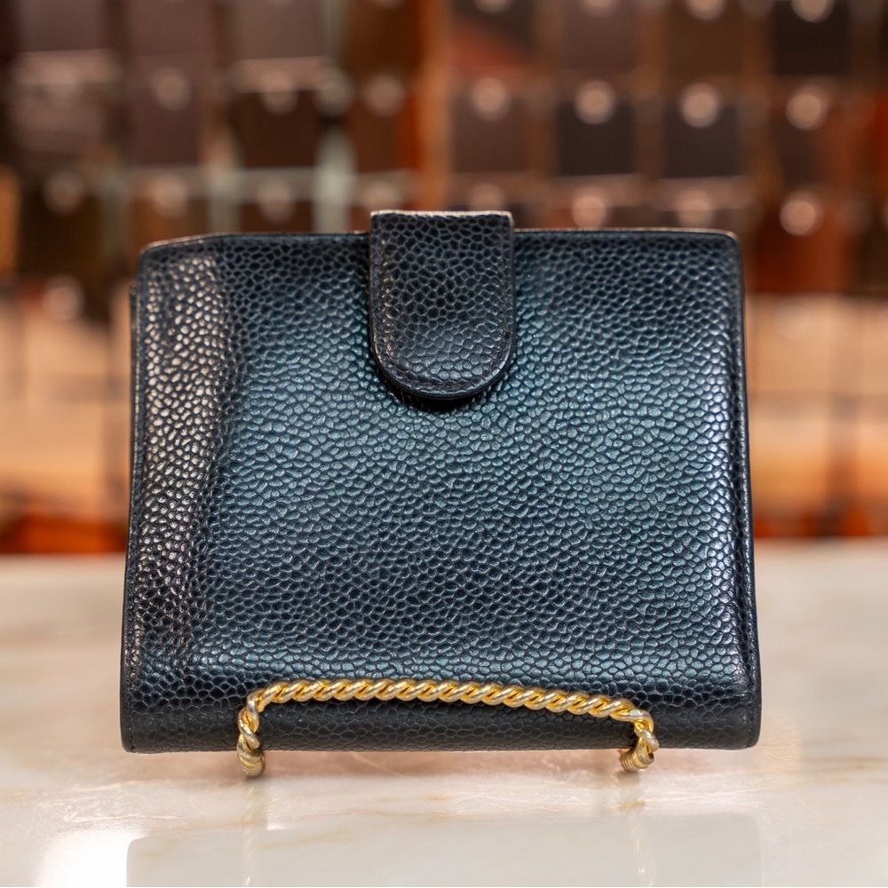 CHANEL Wallet Bi fold wallet Black
Leather Caviar skin 8377258 - Picture 6 of 16